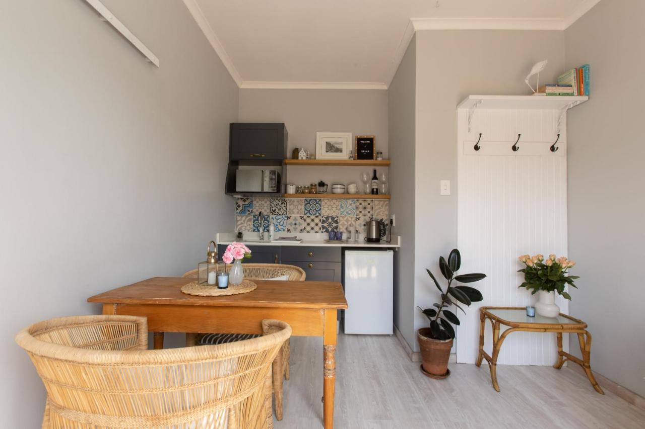 Surf Way Beach Cottage Kapstadt Exterior foto
